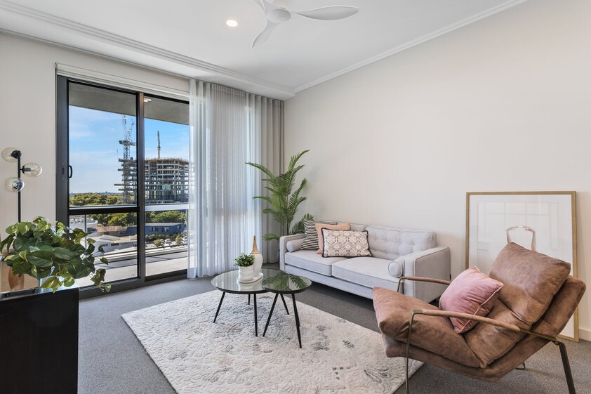 PENDING APPLICATION - PENDINGN PAYMENT Modern 2 Bedroom, 2 Bathroom Apartment