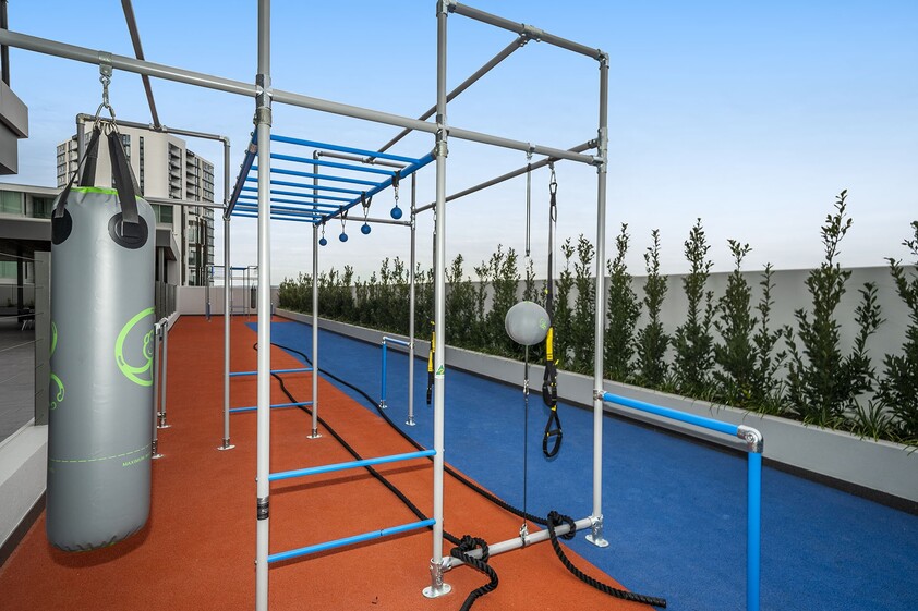 PENDING APPLICATION - PENDINGN PAYMENT Modern 2 Bedroom, 2 Bathroom Apartment