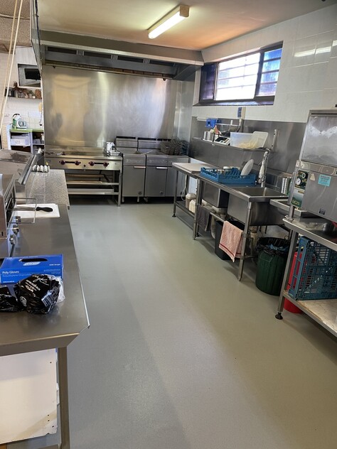Award Winning Established Burger Shop / Cafe/ Lollie Shop in Dubbo