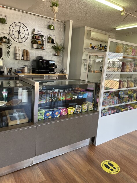 Award Winning Established Burger Shop / Cafe/ Lollie Shop in Dubbo