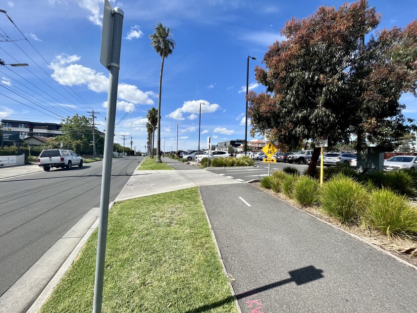 Exceptional commercial property in Bentleigh - Unbeatable Value!