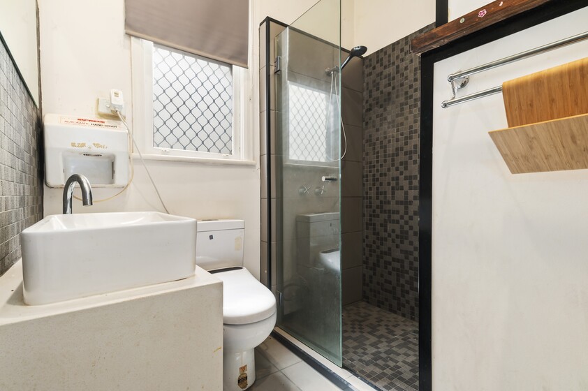 Unique Opportunity to Invest in a Historical Building in South Melbourne - Operating as an Indian Restaurant for 40 years