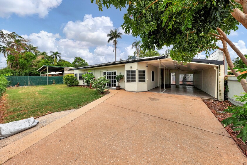 80 Lakeside Drive Alawa NT 0810 House for Sale