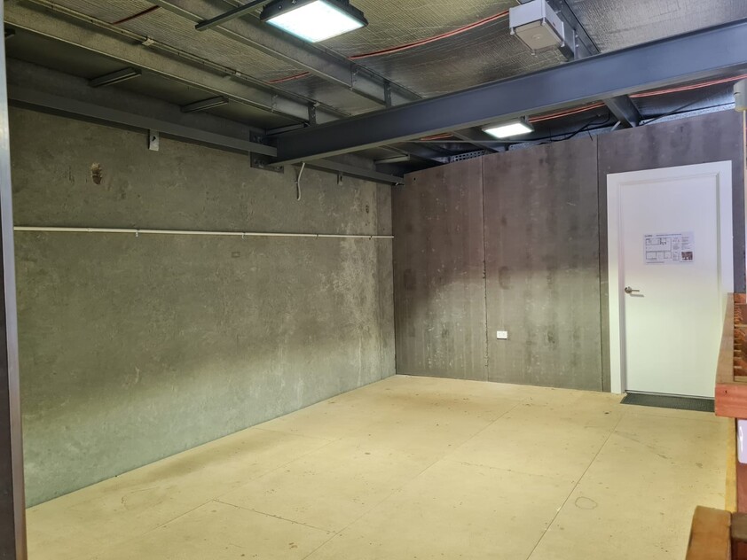 Warehouse & Office Space for Lease