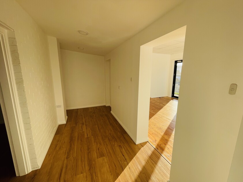 High-Visibility and Modern Space in Central Bacchus Marsh!