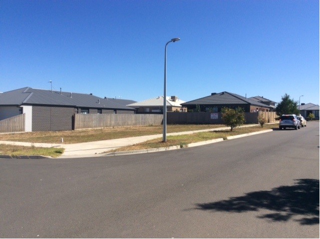 Prime North-Facing Corner Block: Build Your Dream Home in Tranquil Surroundings! - 525m2 Vacant Residential Land