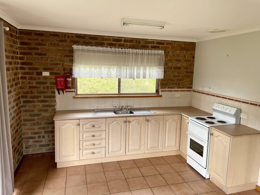 2/5620B BuchanOrbost Road Buchan VIC 3885 Townhouse for Rent