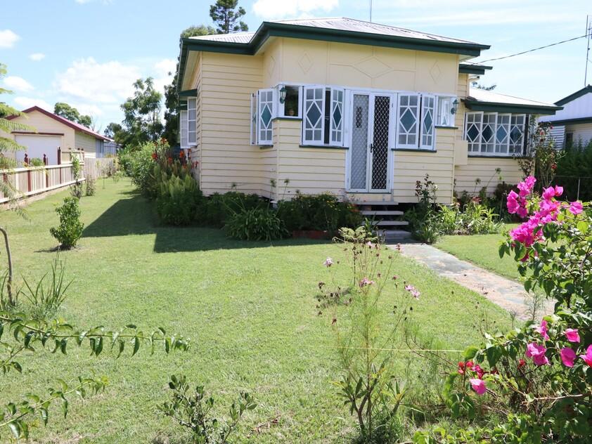 34 Jefferies St Murgon QLD 4605 House for Sale