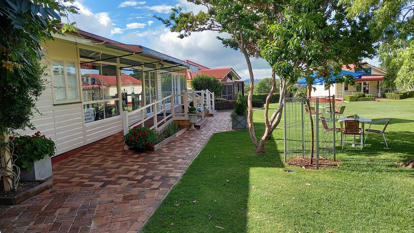 84m2 Retail Premises at The Village Green "Highfields Major Tourist Spot"