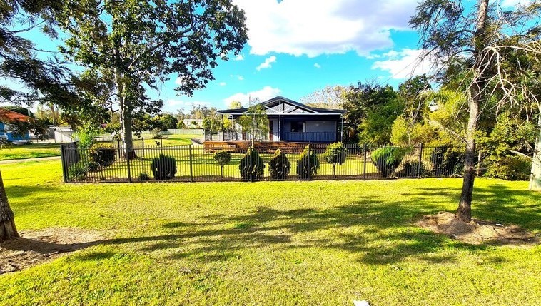 Commercial/Residential Property in Prime Location