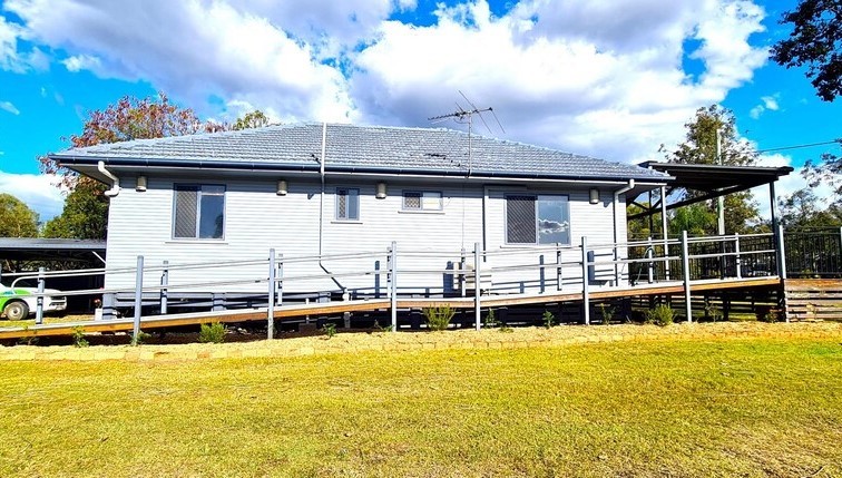 Commercial/Residential Property in Prime Location