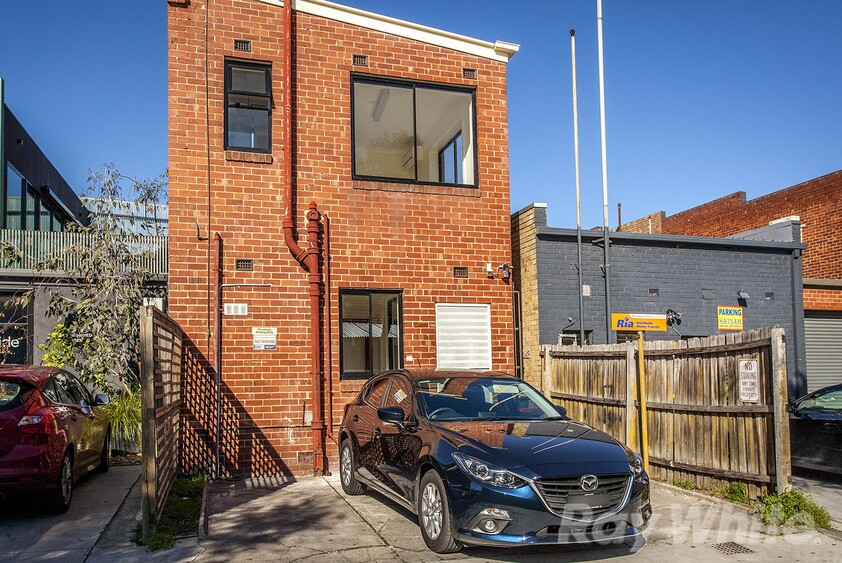 Office to Lease at Blackburn Golden Mile Shopping Strip