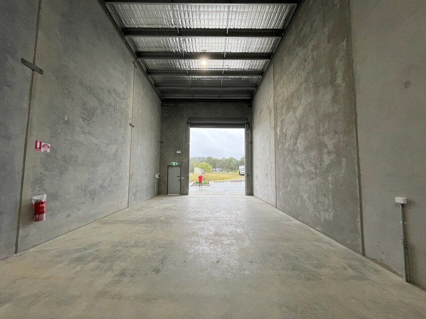 Full Height Concrete Industrial Units, No outgoings, Water rates paid.