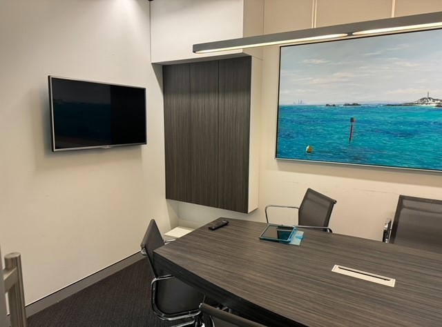 Westgate - 56sqm / Grade A Fully Lockable Sublet with shared Boardroom, Reception & Kitchen Please use code 100162# (when calling in).