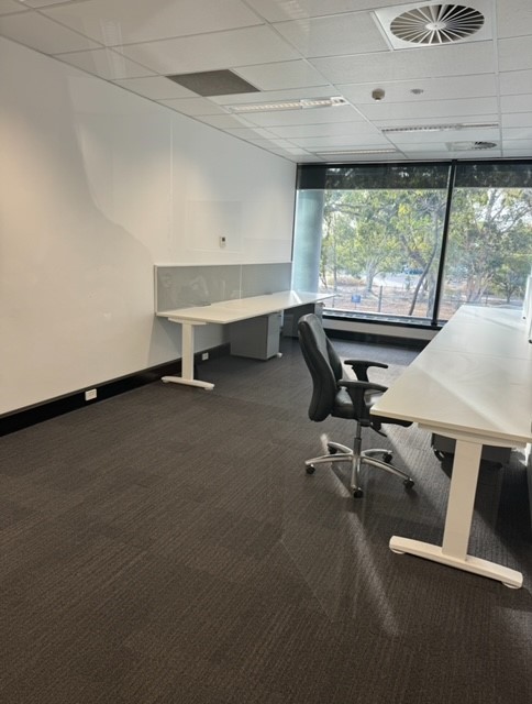 Westgate - 56sqm / Grade A Fully Lockable Sublet with shared Boardroom, Reception & Kitchen Please use code 100162# (when calling in).