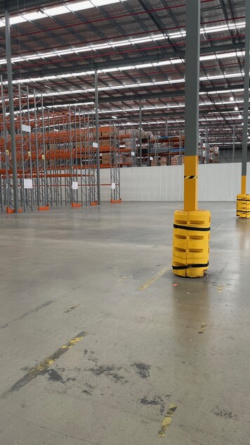 QUALITY WAREHOUSE FACILITY WITH EXISTING RACKING