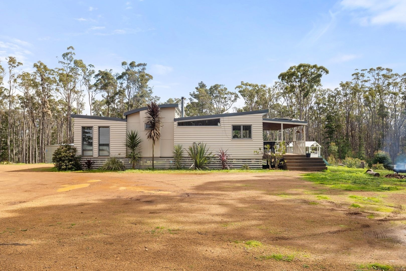 Lot 281 Folly Road Nannup WA 6275 House for Rent