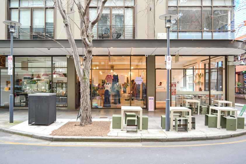 A RETAIL GEM IN THE EAST END - 63 SQM
