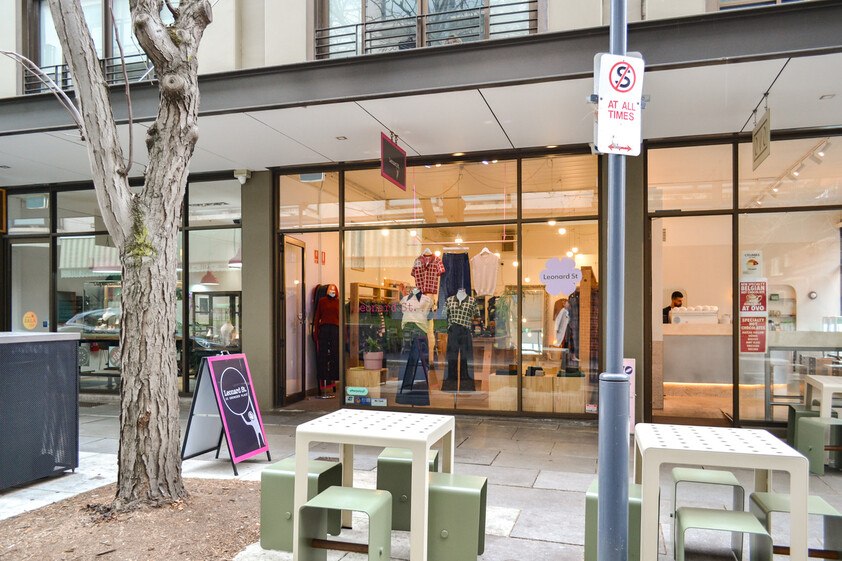 A RETAIL GEM IN THE EAST END - 63 SQM