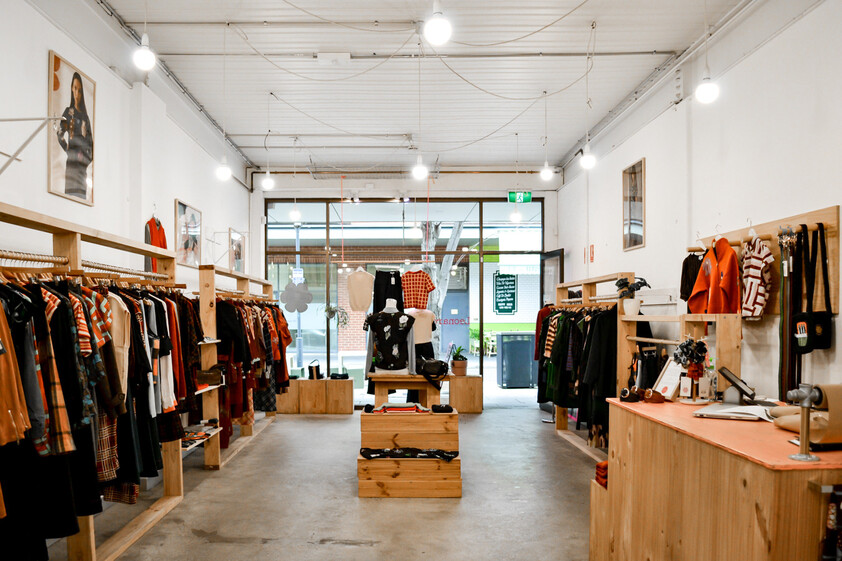 A RETAIL GEM IN THE EAST END - 63 SQM