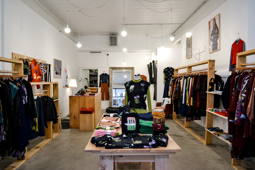 A RETAIL GEM IN THE EAST END - 63 SQM