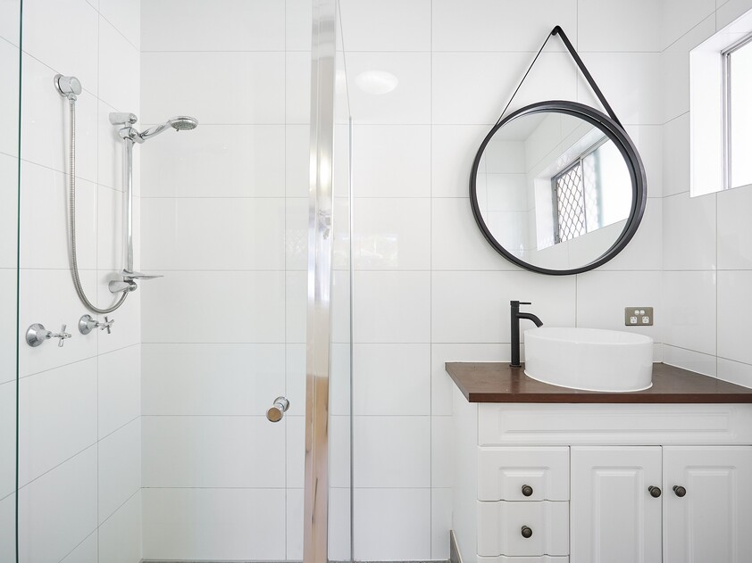 PRICE REDUCTION - Prime beach walk location in quiet cul-de-sac. Contact Agent on 0413 597 300.