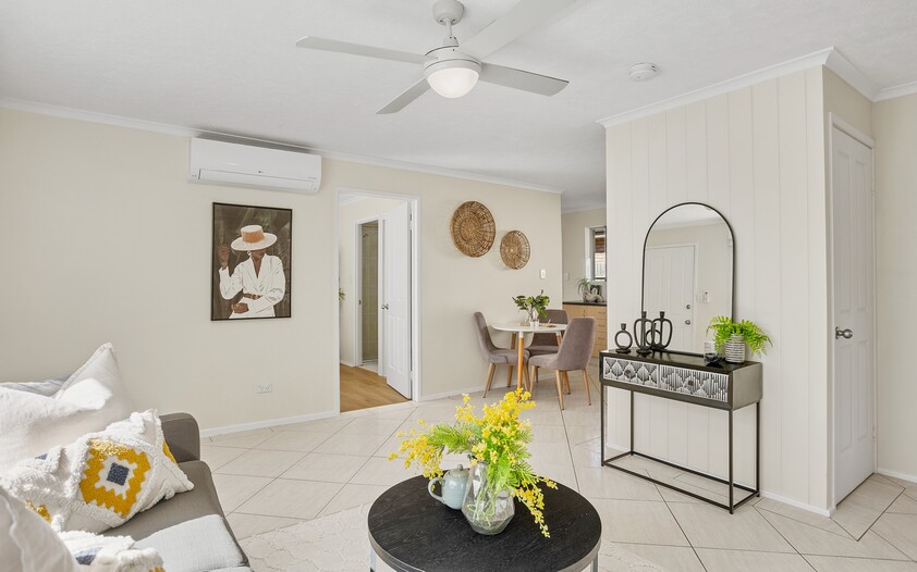 PRICE REDUCTION - Prime beach walk location in quiet cul-de-sac. Contact Agent on 0413 597 300.