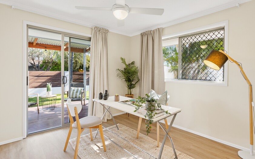 PRICE REDUCTION - Prime beach walk location in quiet cul-de-sac. Contact Agent on 0413 597 300.