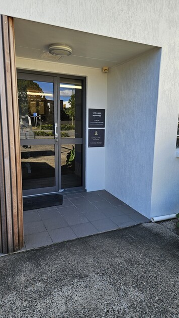 Professionally Serviced Office Space - Allied Health Complex - Walan Place