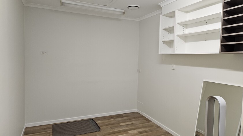 Professionally Serviced Office Space - Allied Health Complex - Walan Place