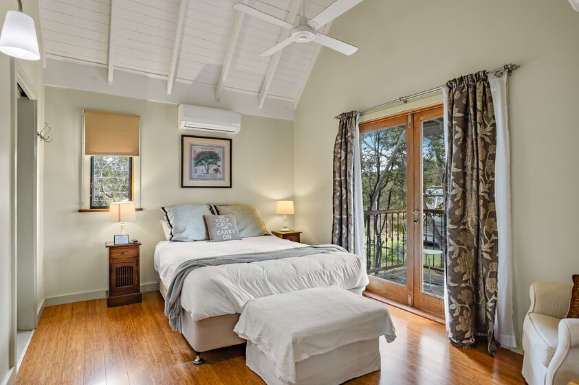 Historic Milford Church Bed & Breakfast in Scenic Rim