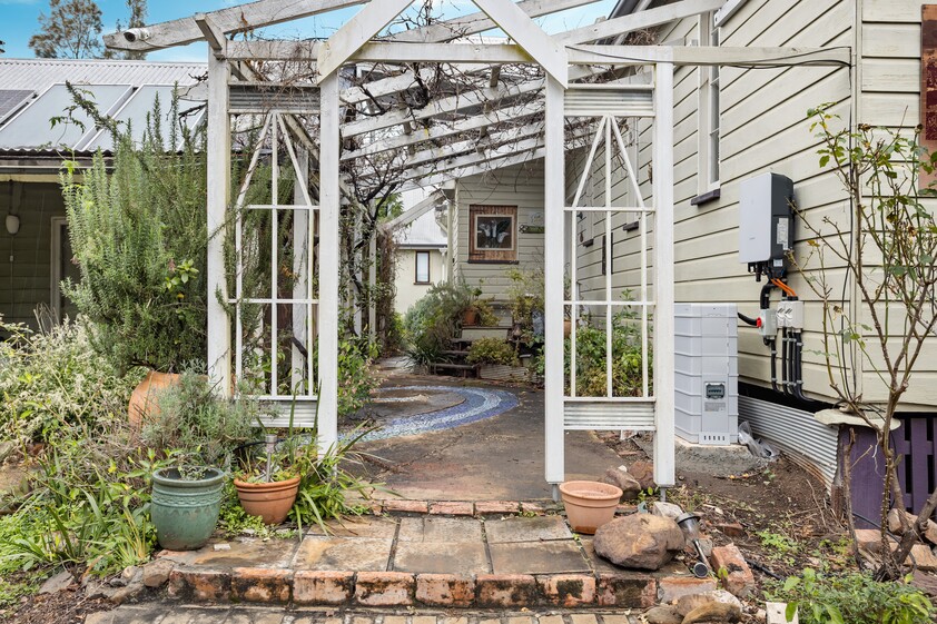 Historic Milford Church Bed & Breakfast in Scenic Rim