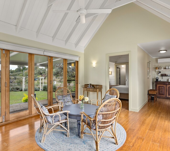 Historic Milford Church Bed & Breakfast in Scenic Rim