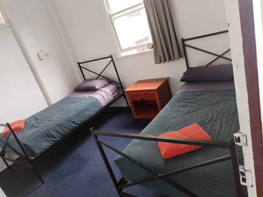 The most cost-effective opportunity! All equipment and furniture are in place. You can start operating immediately.
