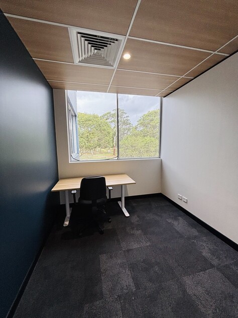 Large Serviced Offices with Parking