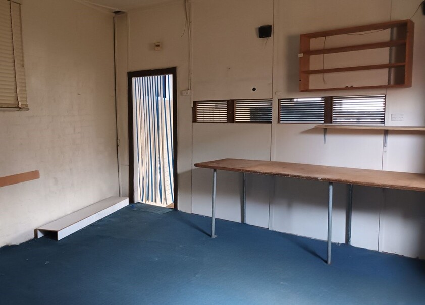 COMMERCIAL PROPERTY FOR SALE AND/OR LEASE - MT BARKER - WA