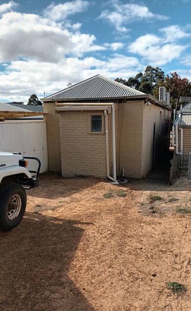 COMMERCIAL PROPERTY FOR SALE AND/OR LEASE - MT BARKER - WA