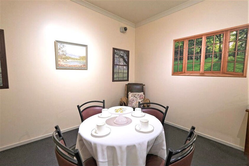 Iconic and Historic Commercial Property in the Heart of Sheffield Tasmania