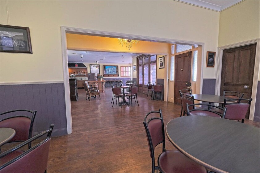 Iconic and Historic Commercial Property in the Heart of Sheffield Tasmania
