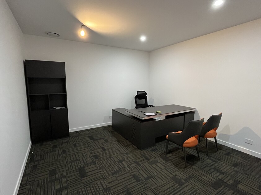 Sapphire Business Suites: Your Launchpad for Success