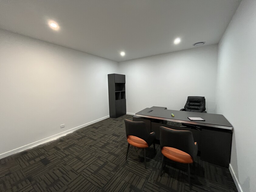 Sapphire Business Suites: Your Launchpad for Success