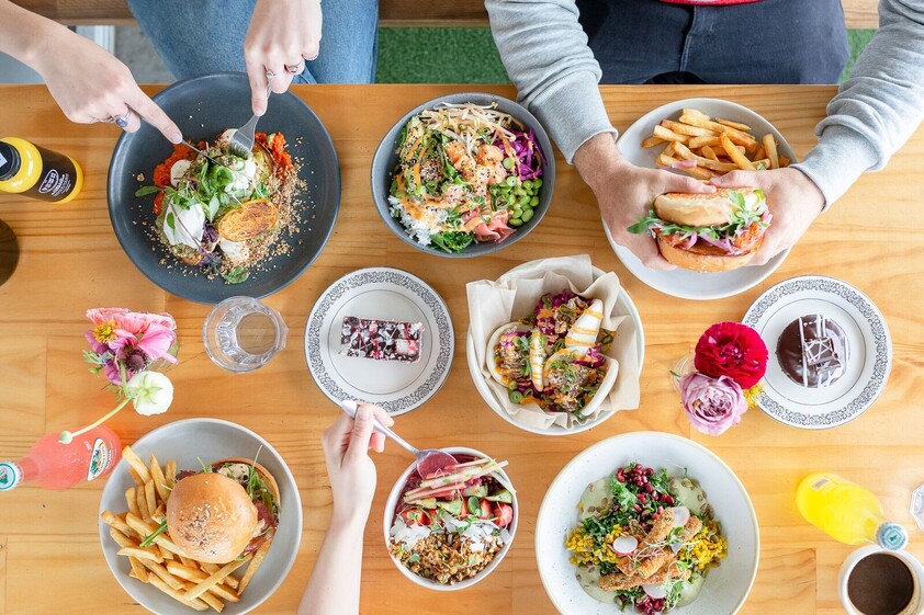 Thriving Café for Sale: The Pickers Union, North Geelong
