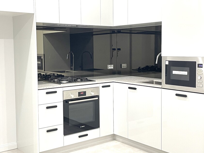 One bedroom plus separate study in Aston