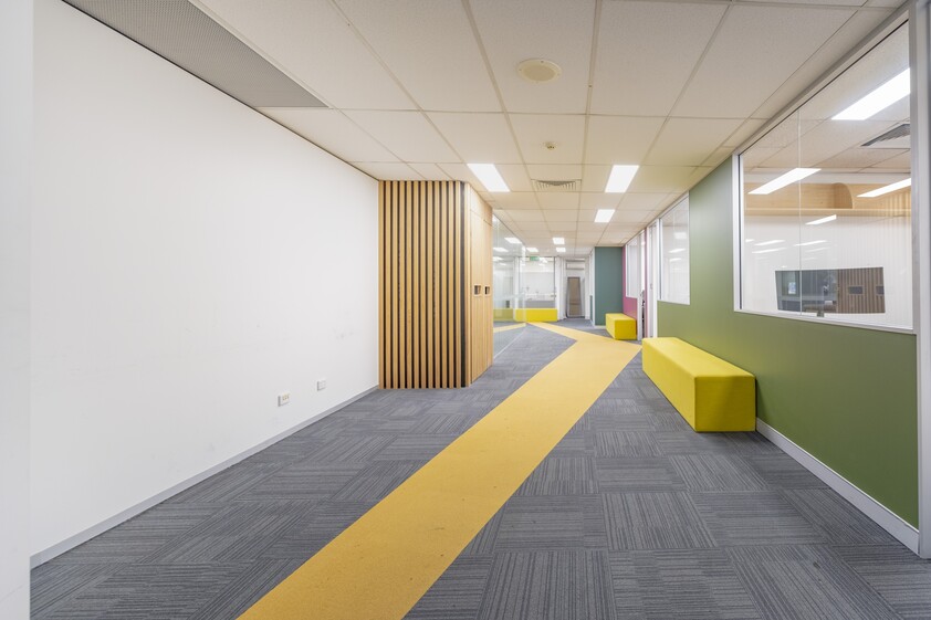 BRISBANE CBD WITH FITOUT