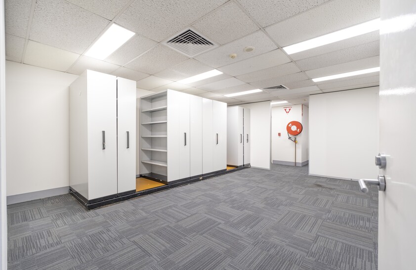 BRISBANE CBD WITH FITOUT