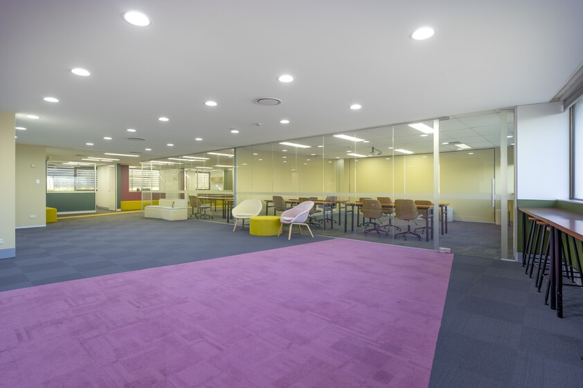 BRISBANE CBD WITH FITOUT