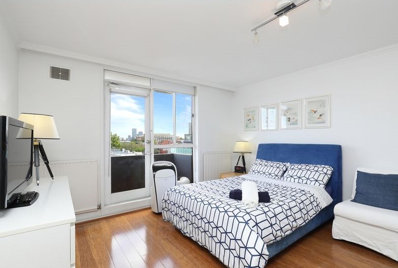 ** FULLY FURNISHED Apartment (Gym & Sauna) **