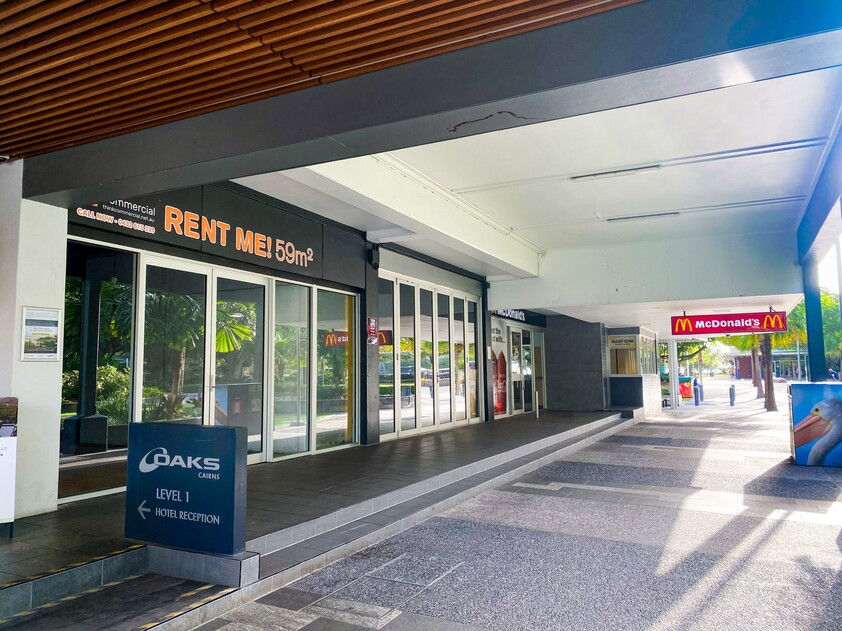 Prime Cairns Esplanade Location!