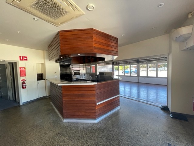 FREE RESTAURANT BUSINESS - FREE COMPLETE FITOUT - NO INGOING COST!