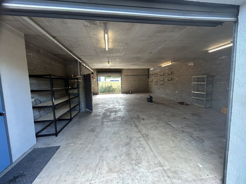 Versatile 2 Storey Warehouse and Office Unit for Lease